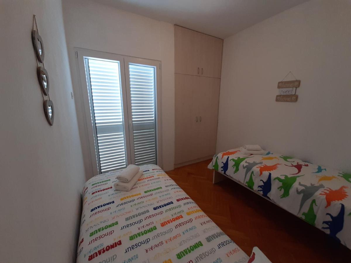 Family House Rebeka Appartement Ugljan Buitenkant foto